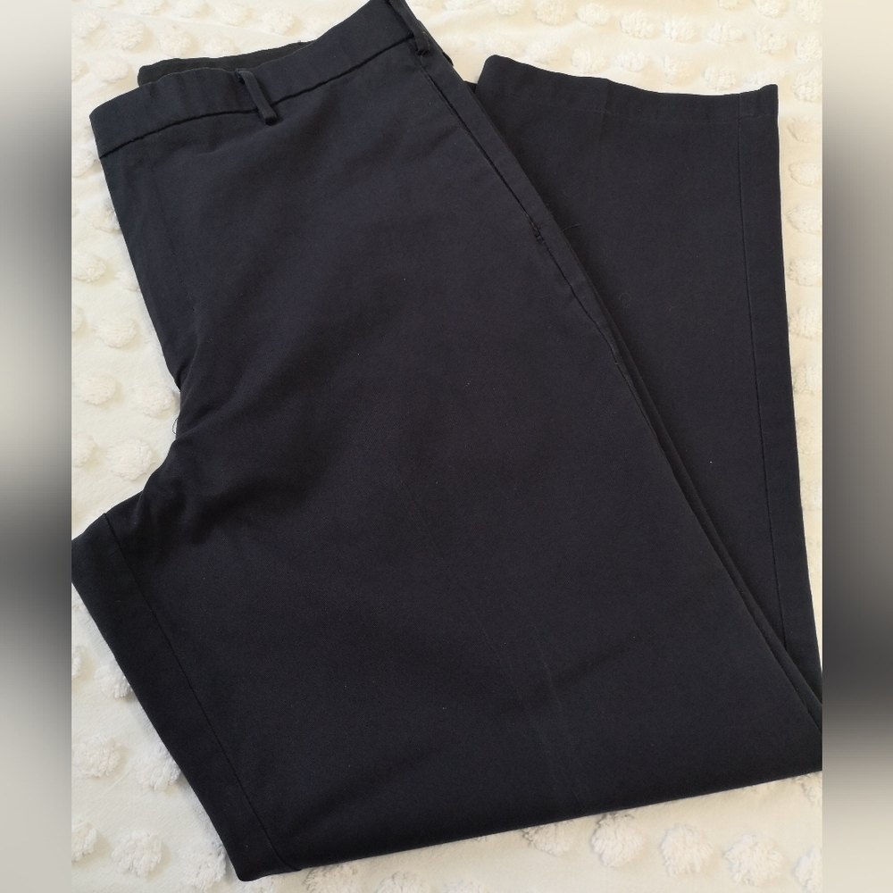 Dockers Men's Relaxed Fit Navy Flat Front Pants Size 36w